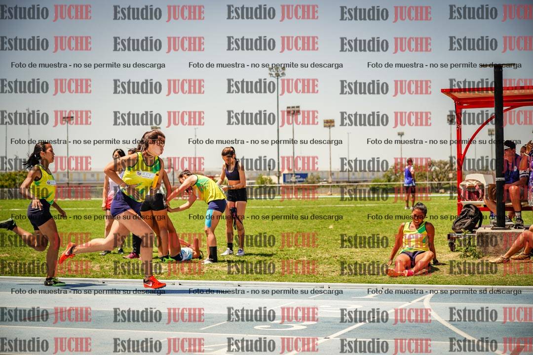 Fotos de las Postas 4x400mts de mujeres LIBRE - FINAL