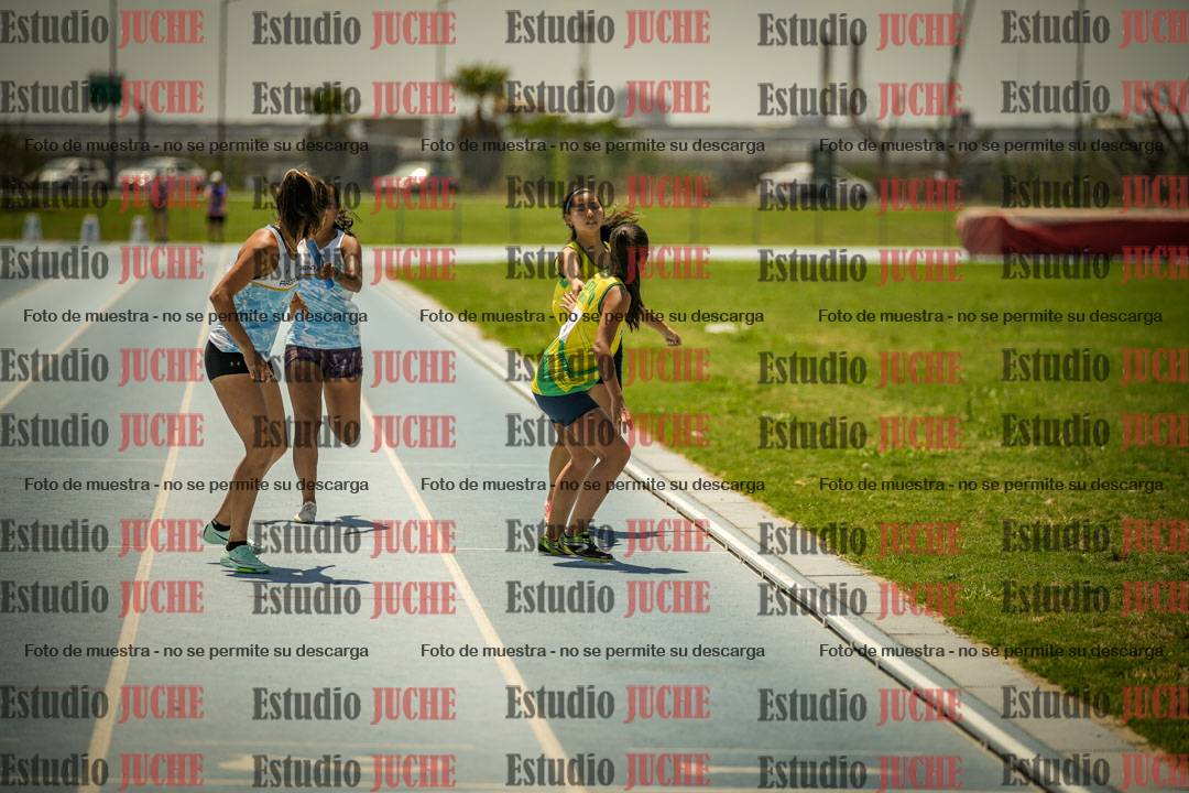 Fotos de las Postas 4x400mts de mujeres LIBRE - FINAL