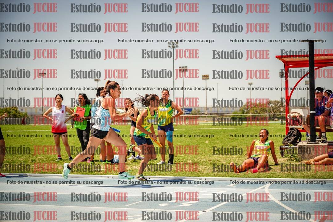 Fotos de las Postas 4x400mts de mujeres LIBRE - FINAL