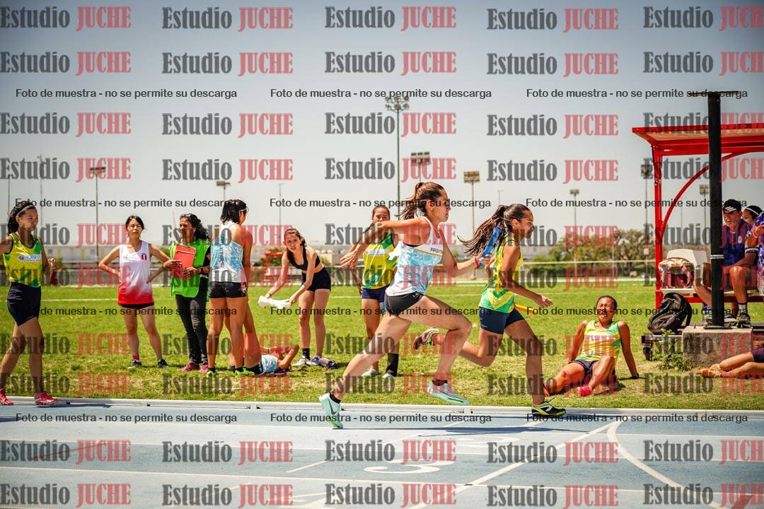 Fotos de las Postas 4x400mts de mujeres LIBRE - FINAL