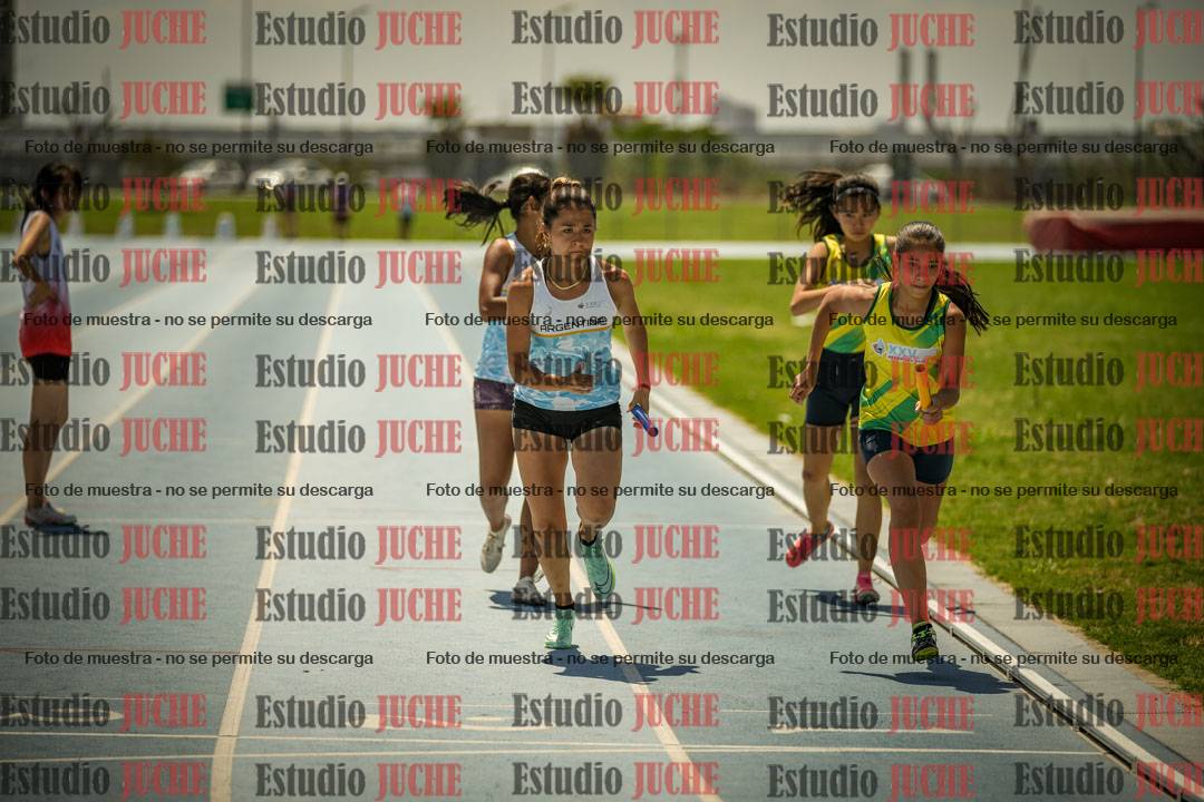 Fotos de las Postas 4x400mts de mujeres LIBRE - FINAL