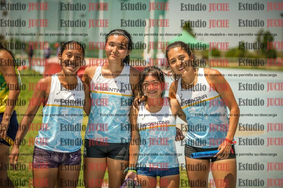 Fotos de las Postas 4x400mts de mujeres LIBRE - FINAL