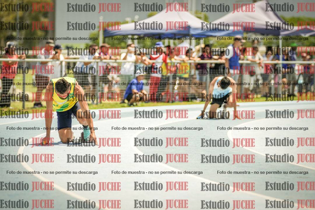 Fotos de las Postas 4x400mts de varones LIBRE - FINAL