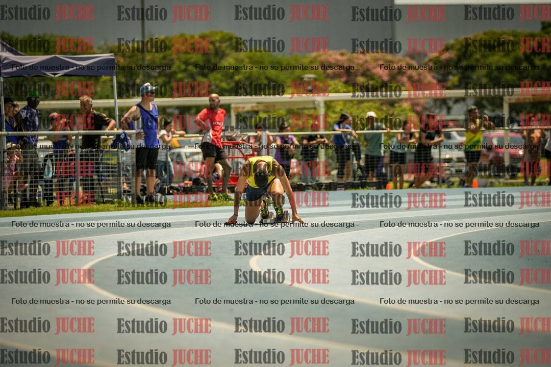 Fotos de las Postas 4x400mts de varones LIBRE - FINAL