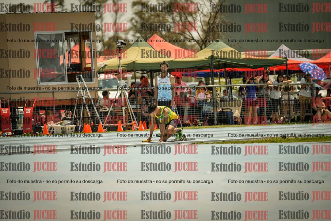 Fotos de las Postas 4x400mts de varones LIBRE - FINAL