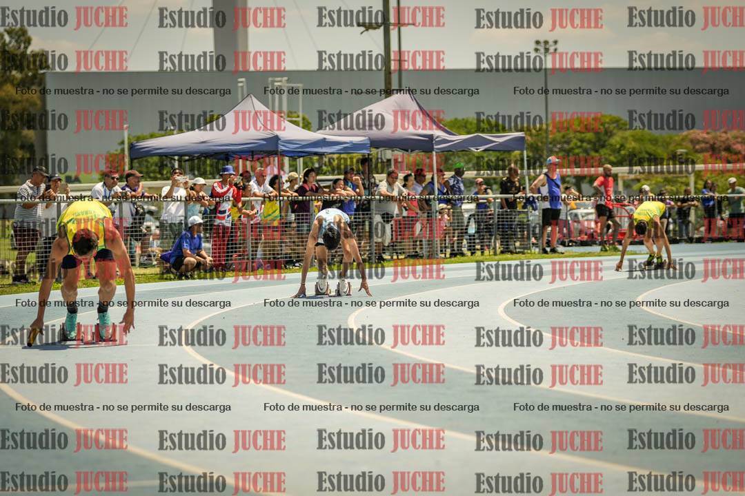 Fotos de las Postas 4x400mts de varones LIBRE - FINAL