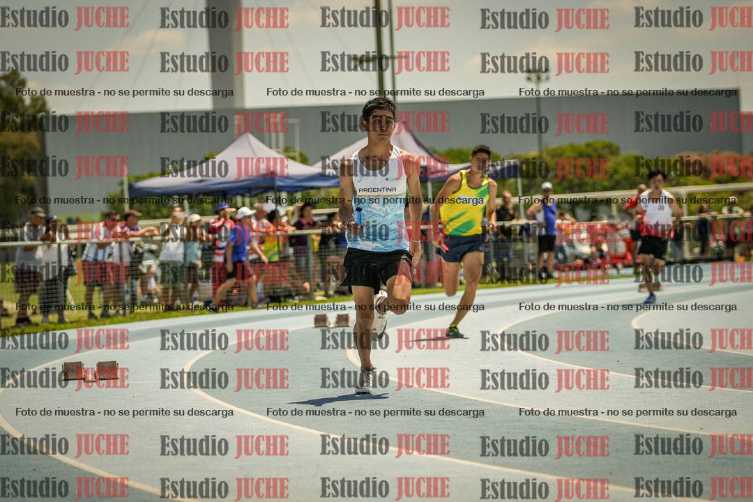 Fotos de las Postas 4x400mts de varones LIBRE - FINAL