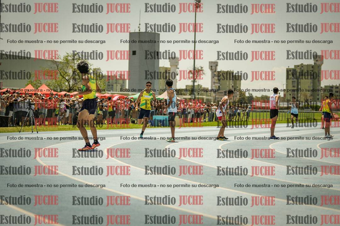 Fotos de las Postas 4x400mts de varones LIBRE - FINAL