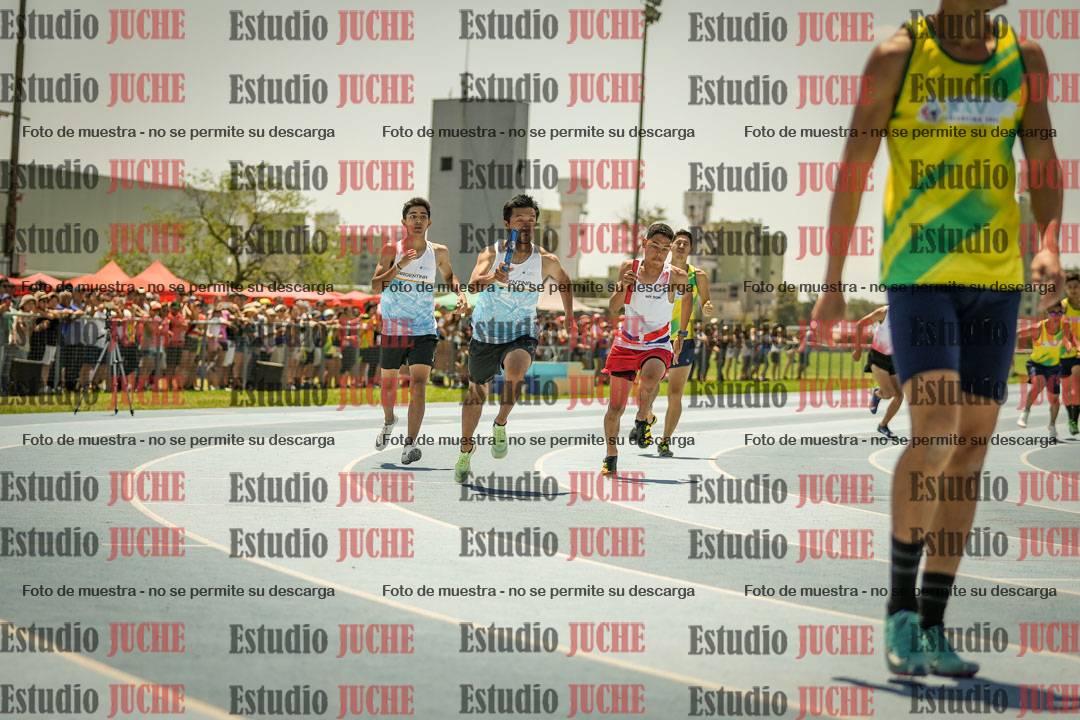 Fotos de las Postas 4x400mts de varones LIBRE - FINAL
