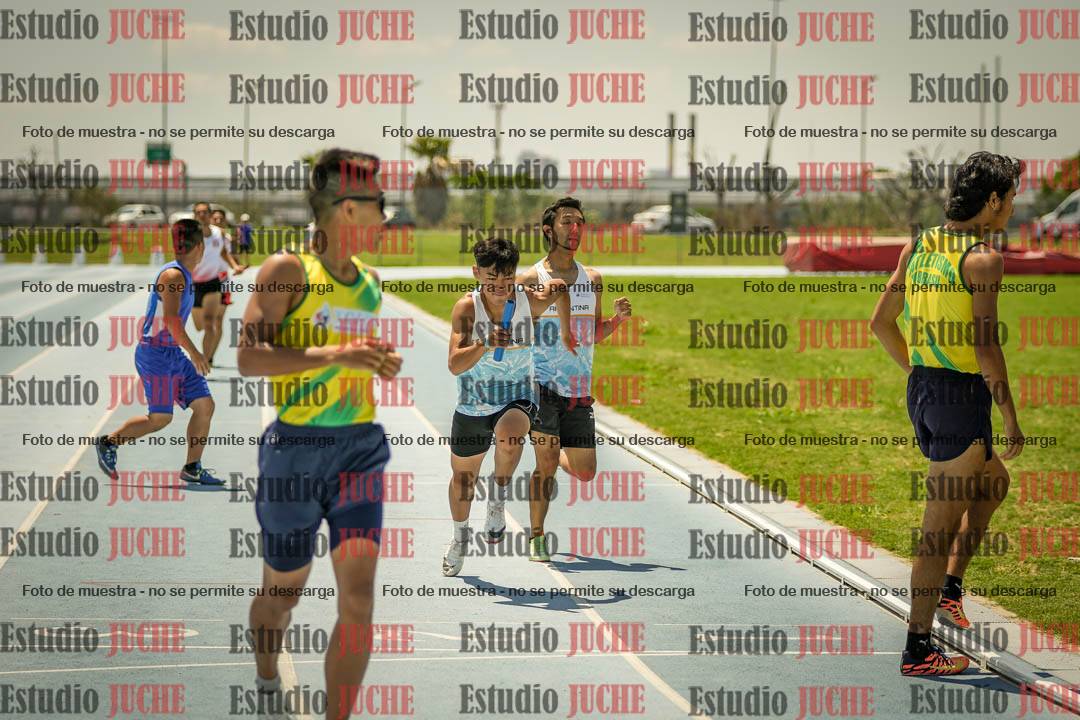 Fotos de las Postas 4x400mts de varones LIBRE - FINAL