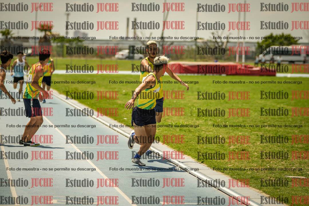 Fotos de las Postas 4x400mts de varones LIBRE - FINAL