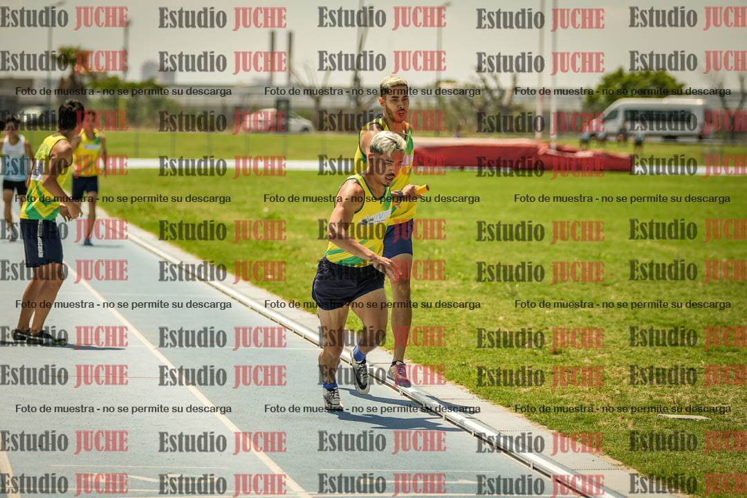 Fotos de las Postas 4x400mts de varones LIBRE - FINAL
