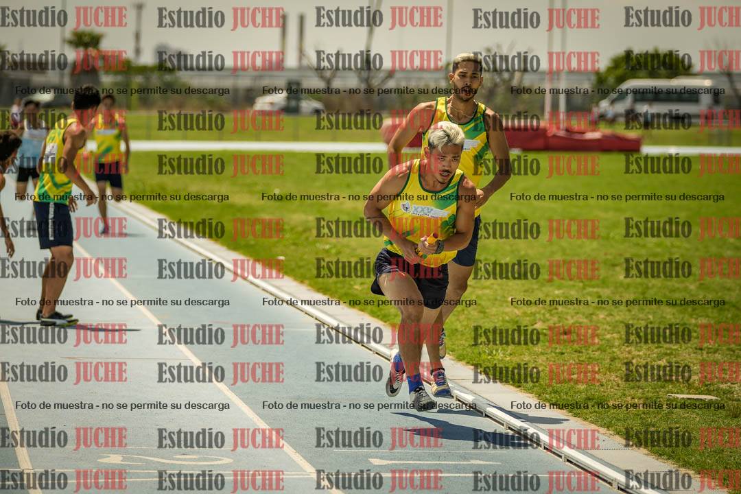 Fotos de las Postas 4x400mts de varones LIBRE - FINAL
