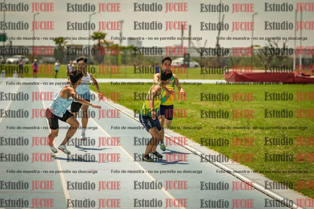 Fotos de las Postas 4x400mts de varones LIBRE - FINAL