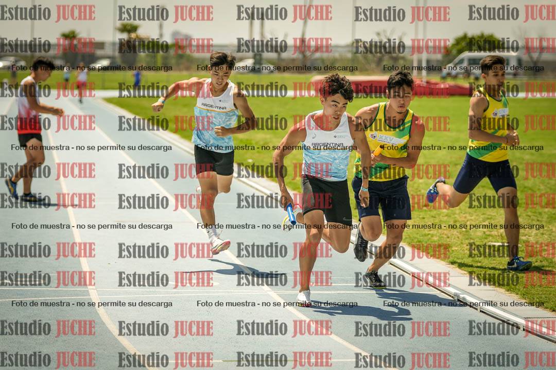 Fotos de las Postas 4x400mts de varones LIBRE - FINAL