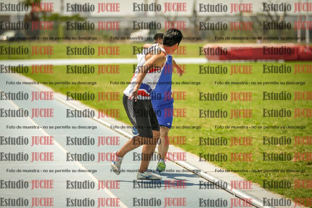 Fotos de las Postas 4x400mts de varones LIBRE - FINAL