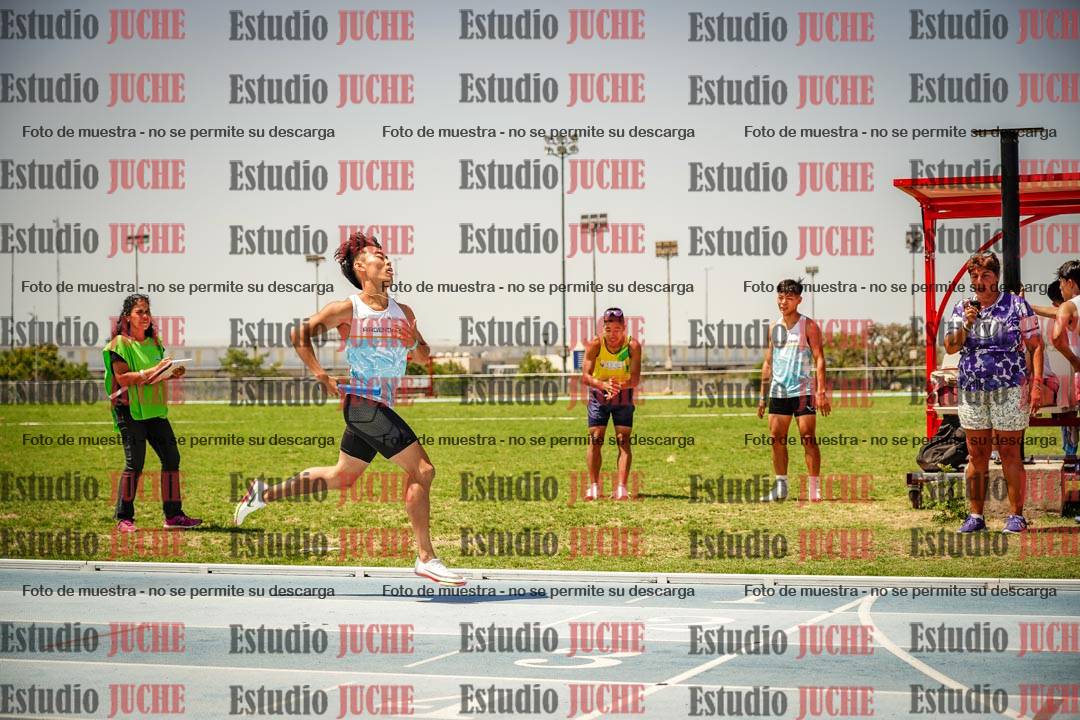 Fotos de las Postas 4x400mts de varones LIBRE - FINAL