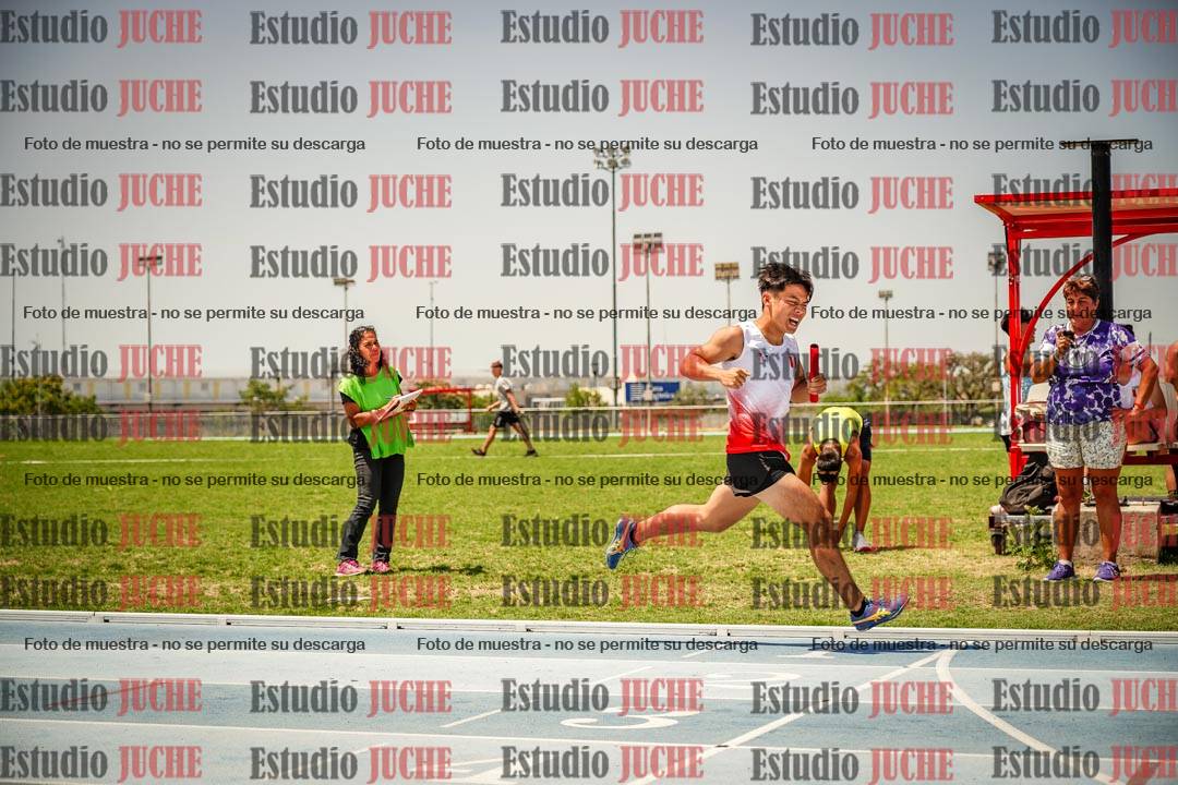 Fotos de las Postas 4x400mts de varones LIBRE - FINAL