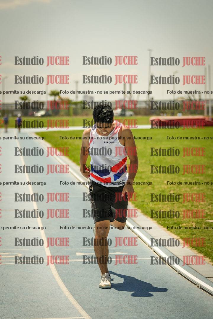 Fotos de las Postas 4x400mts de varones LIBRE - FINAL