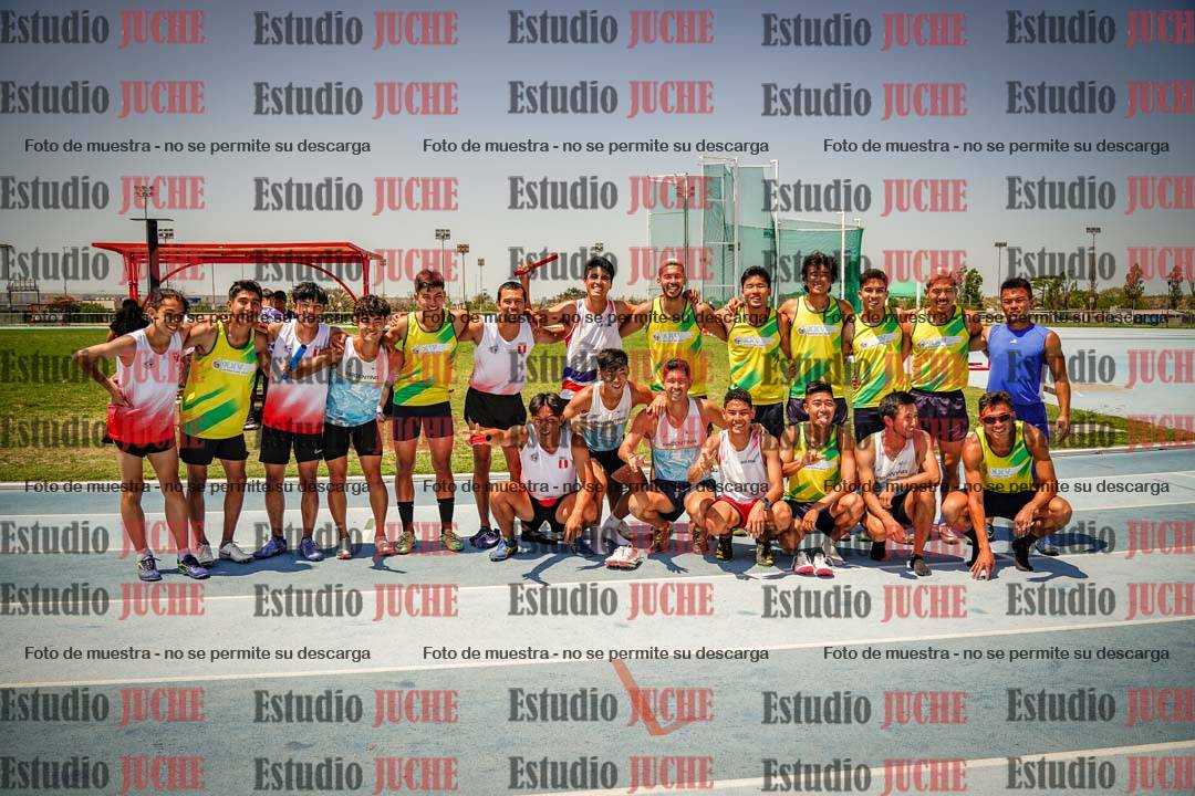 Fotos de las Postas 4x400mts de varones LIBRE - FINAL