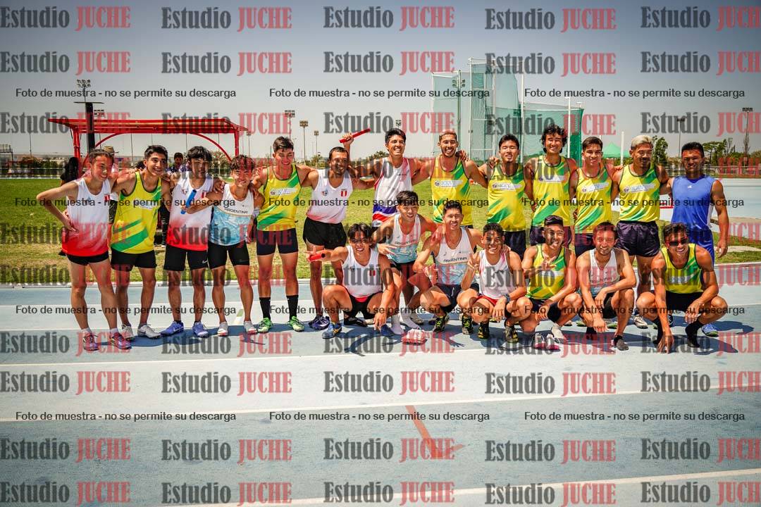 Fotos de las Postas 4x400mts de varones LIBRE - FINAL