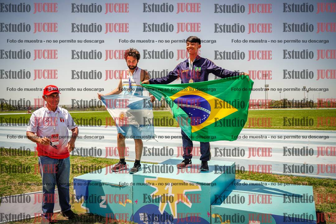 Fotos de algunos podios y extras del torneo