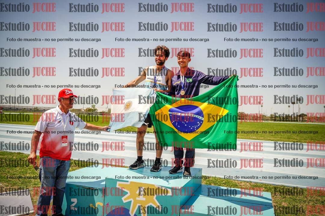 Fotos de algunos podios y extras del torneo