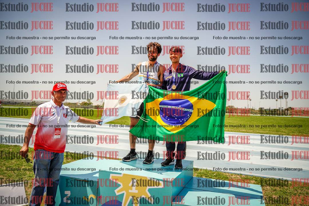 Fotos de algunos podios y extras del torneo
