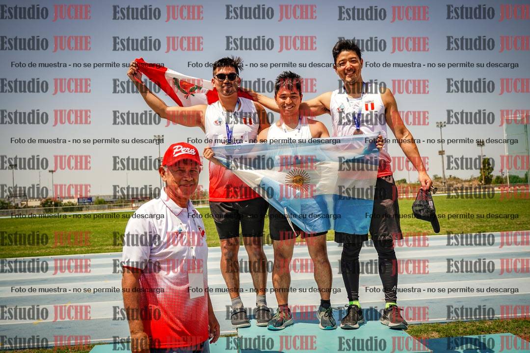 Fotos de algunos podios y extras del torneo