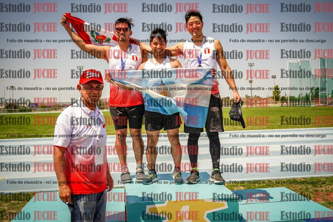 Fotos de algunos podios y extras del torneo