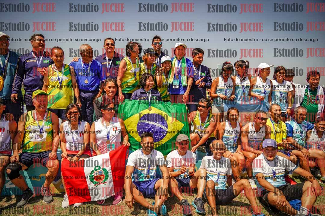 Fotos de algunos podios y extras del torneo