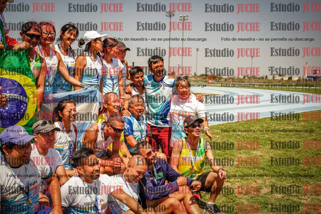 Fotos de algunos podios y extras del torneo