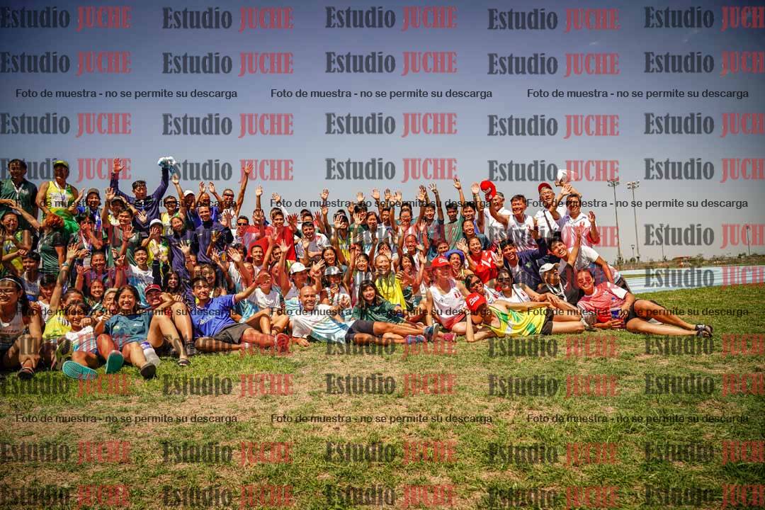 Fotos de algunos podios y extras del torneo