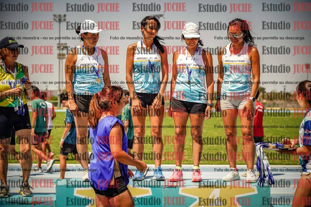 Fotos de algunos podios y extras del torneo