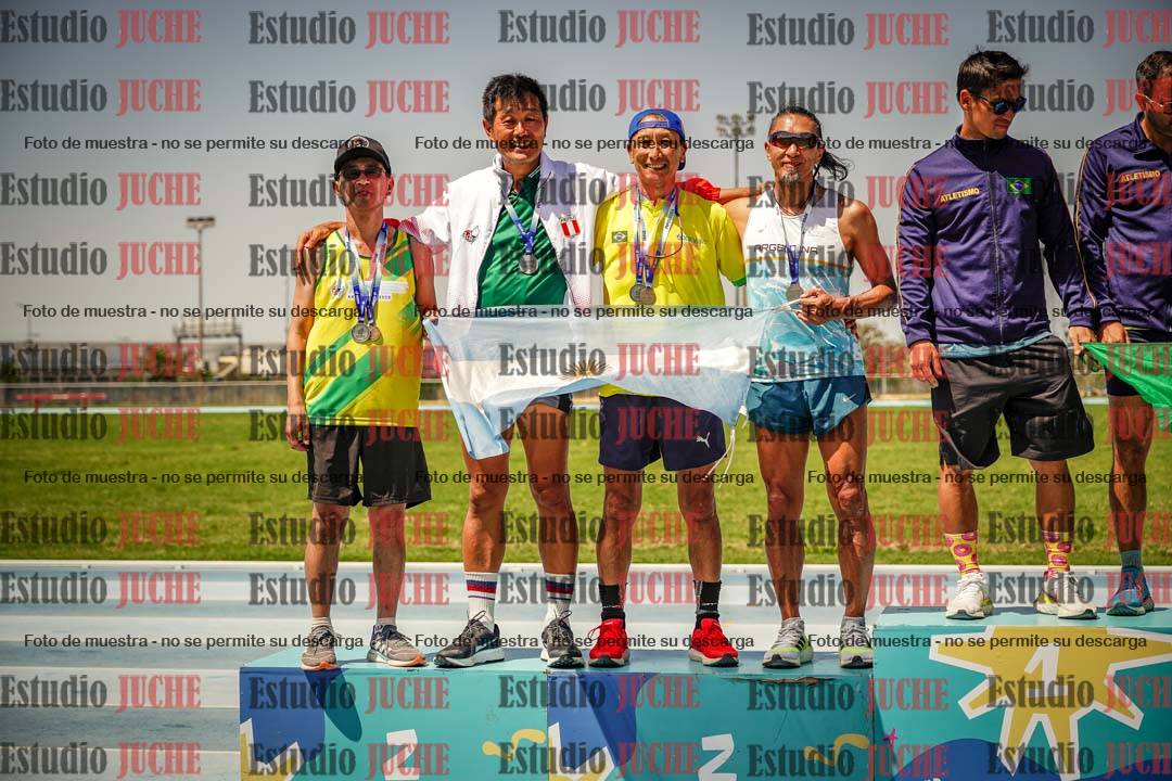Fotos de algunos podios y extras del torneo