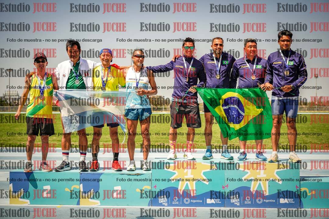 Fotos de algunos podios y extras del torneo