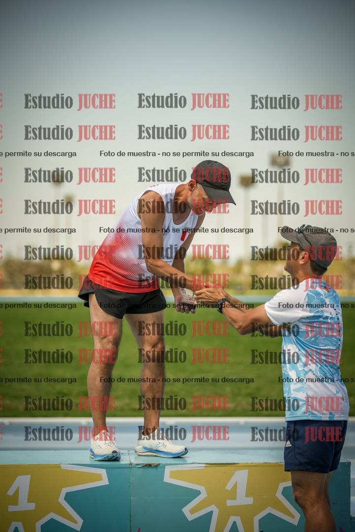 Fotos de algunos podios y extras del torneo