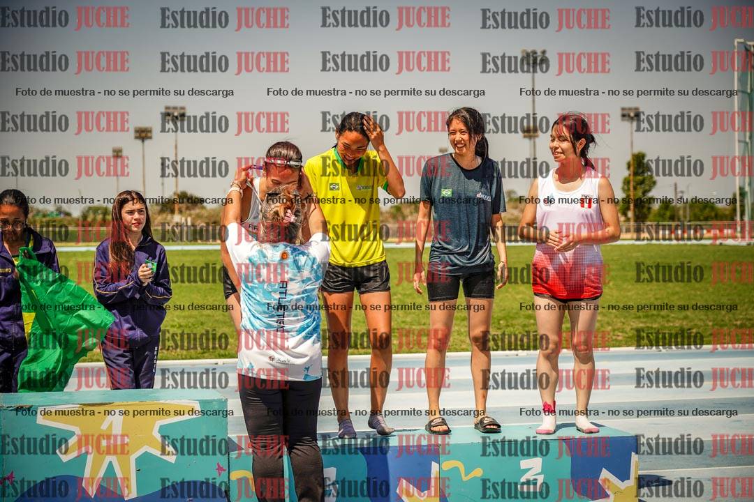 Fotos de algunos podios y extras del torneo