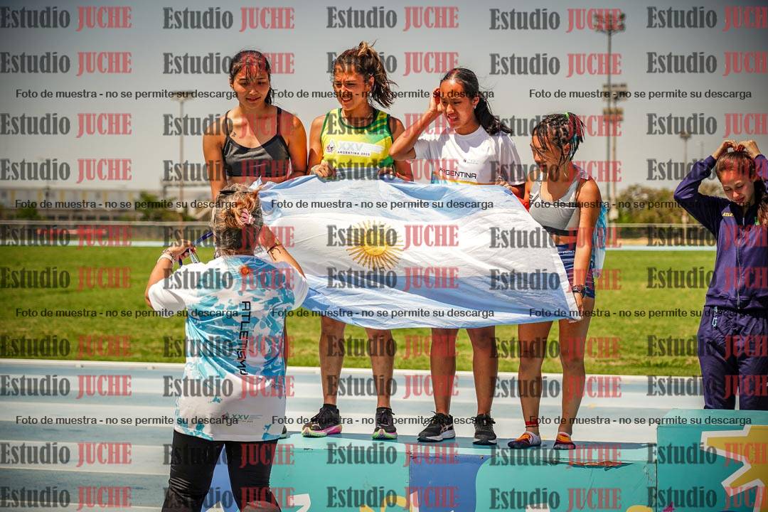 Fotos de algunos podios y extras del torneo