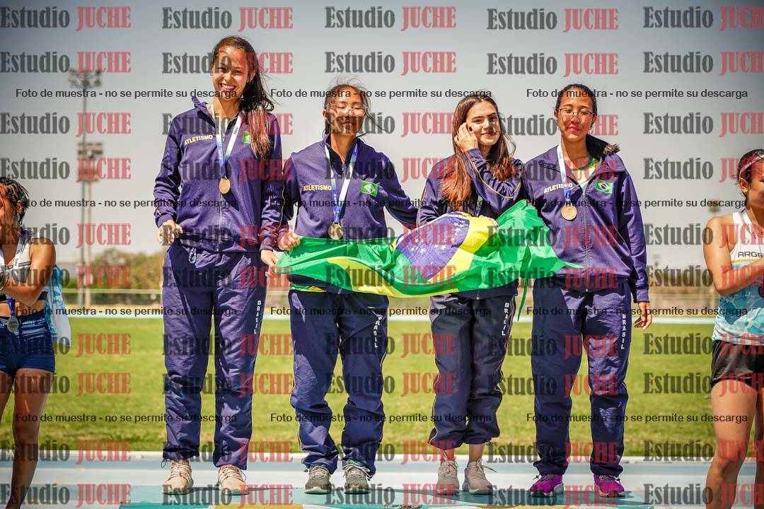 Fotos de algunos podios y extras del torneo