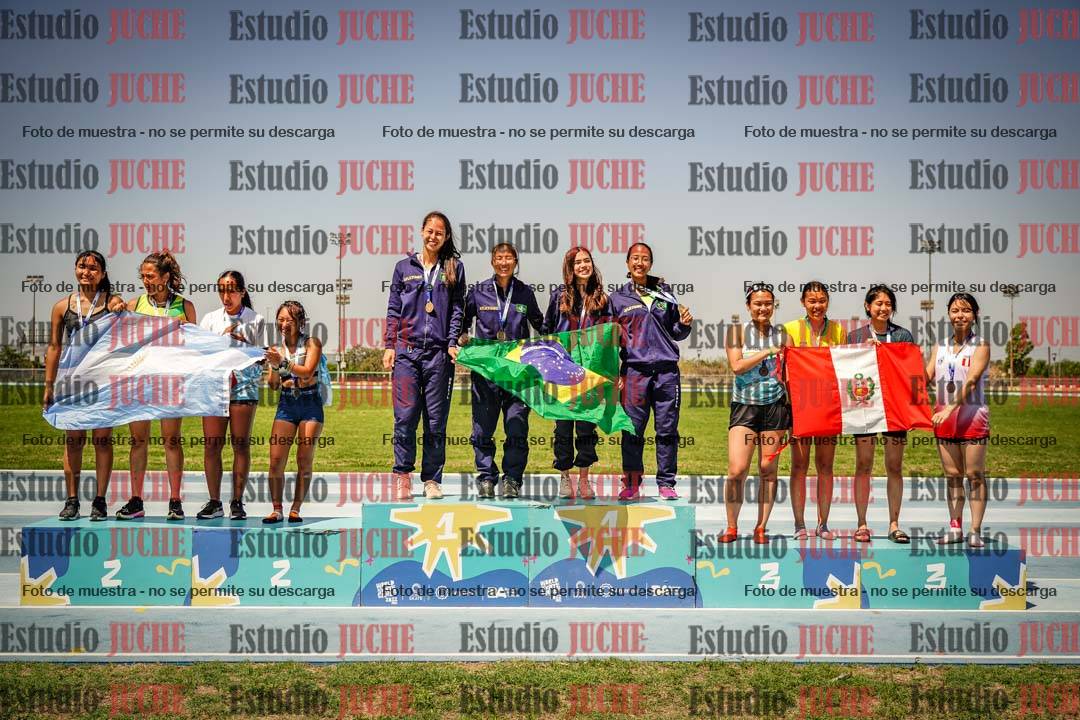Fotos de algunos podios y extras del torneo