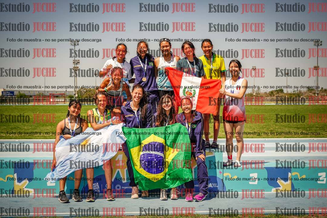 Fotos de algunos podios y extras del torneo