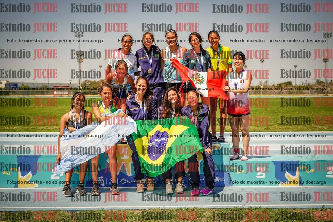 Fotos de algunos podios y extras del torneo