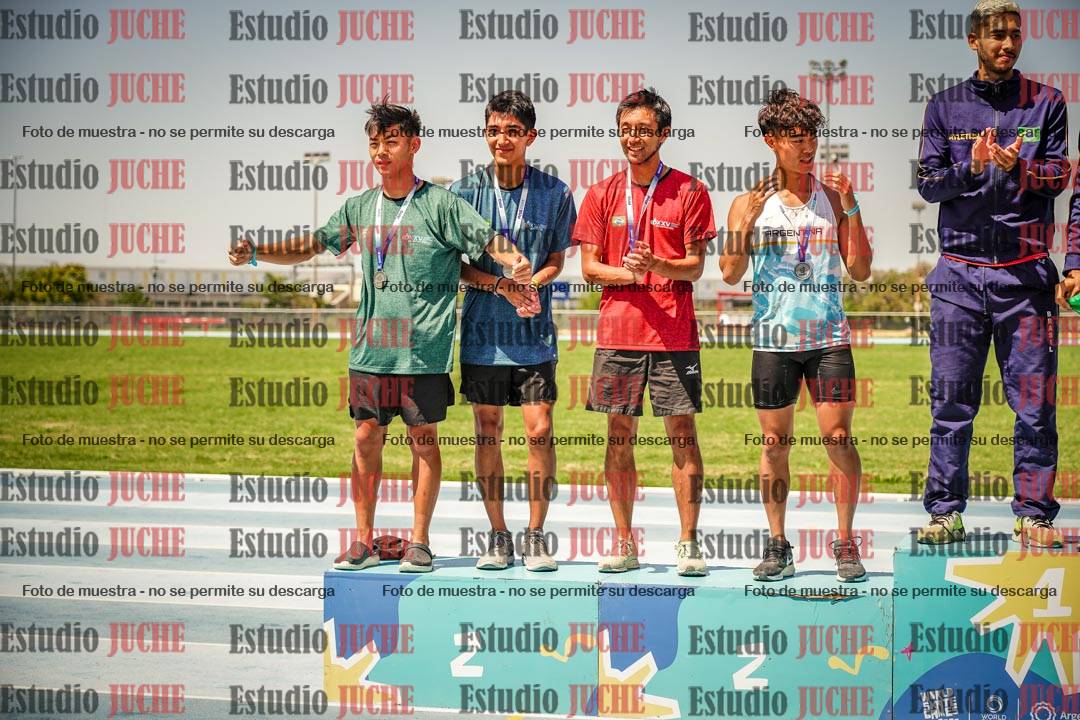 Fotos de algunos podios y extras del torneo