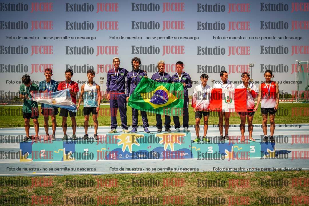 Fotos de algunos podios y extras del torneo