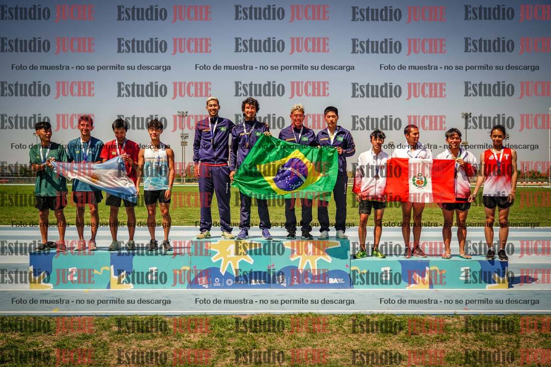 Fotos de algunos podios y extras del torneo