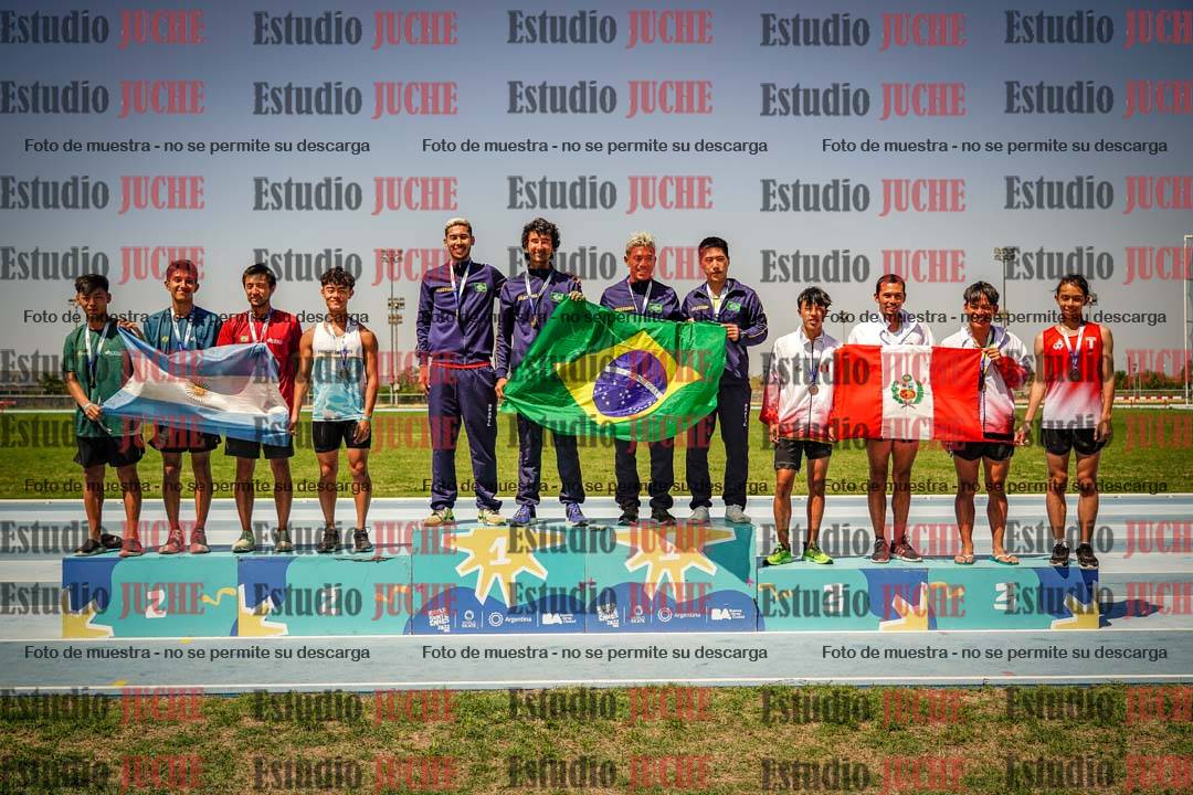 Fotos de algunos podios y extras del torneo