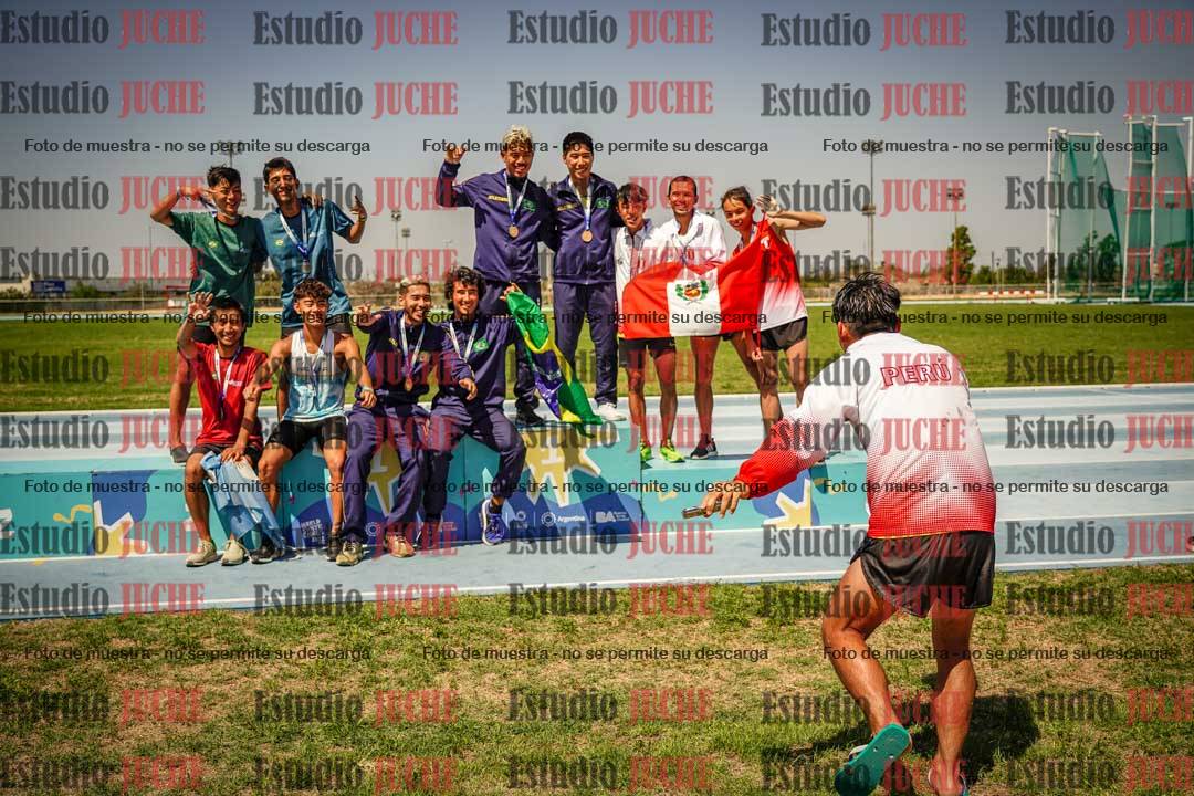 Fotos de algunos podios y extras del torneo