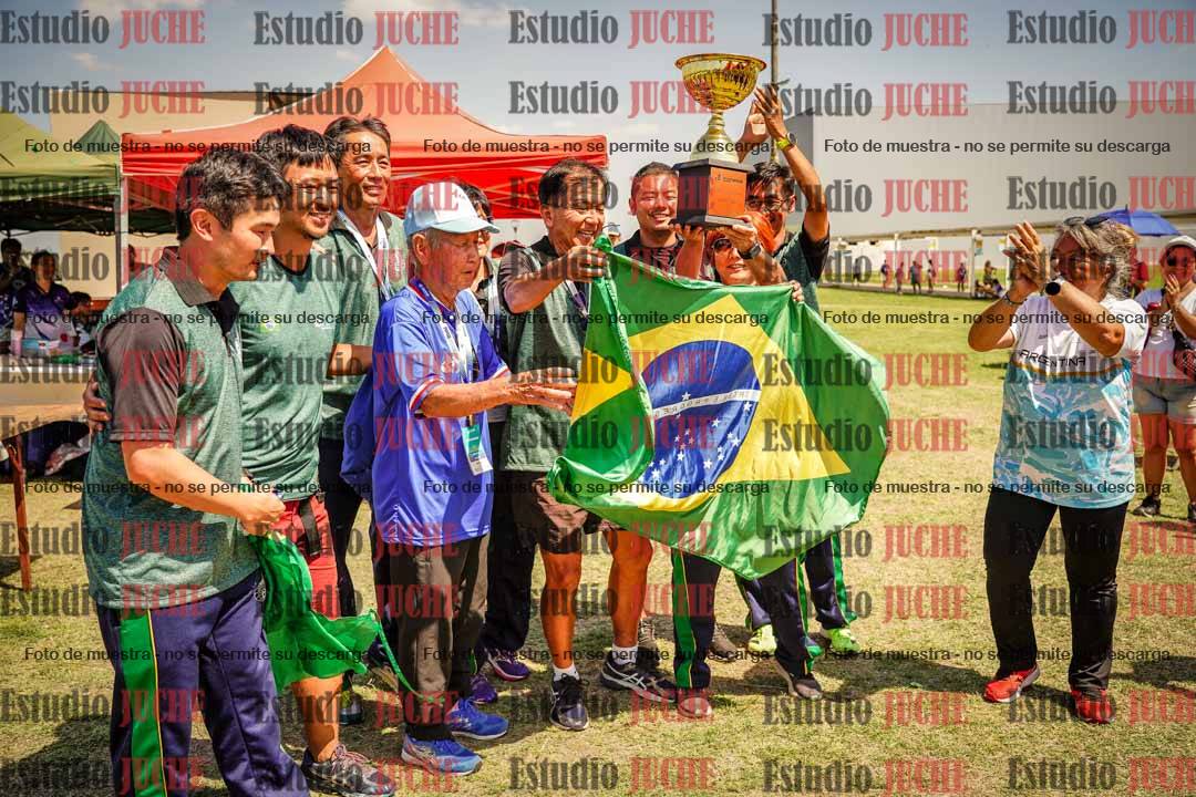 Fotos de algunos podios y extras del torneo