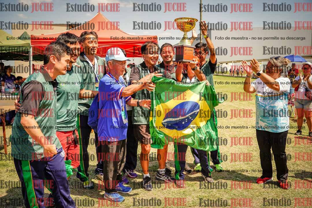 Fotos de algunos podios y extras del torneo